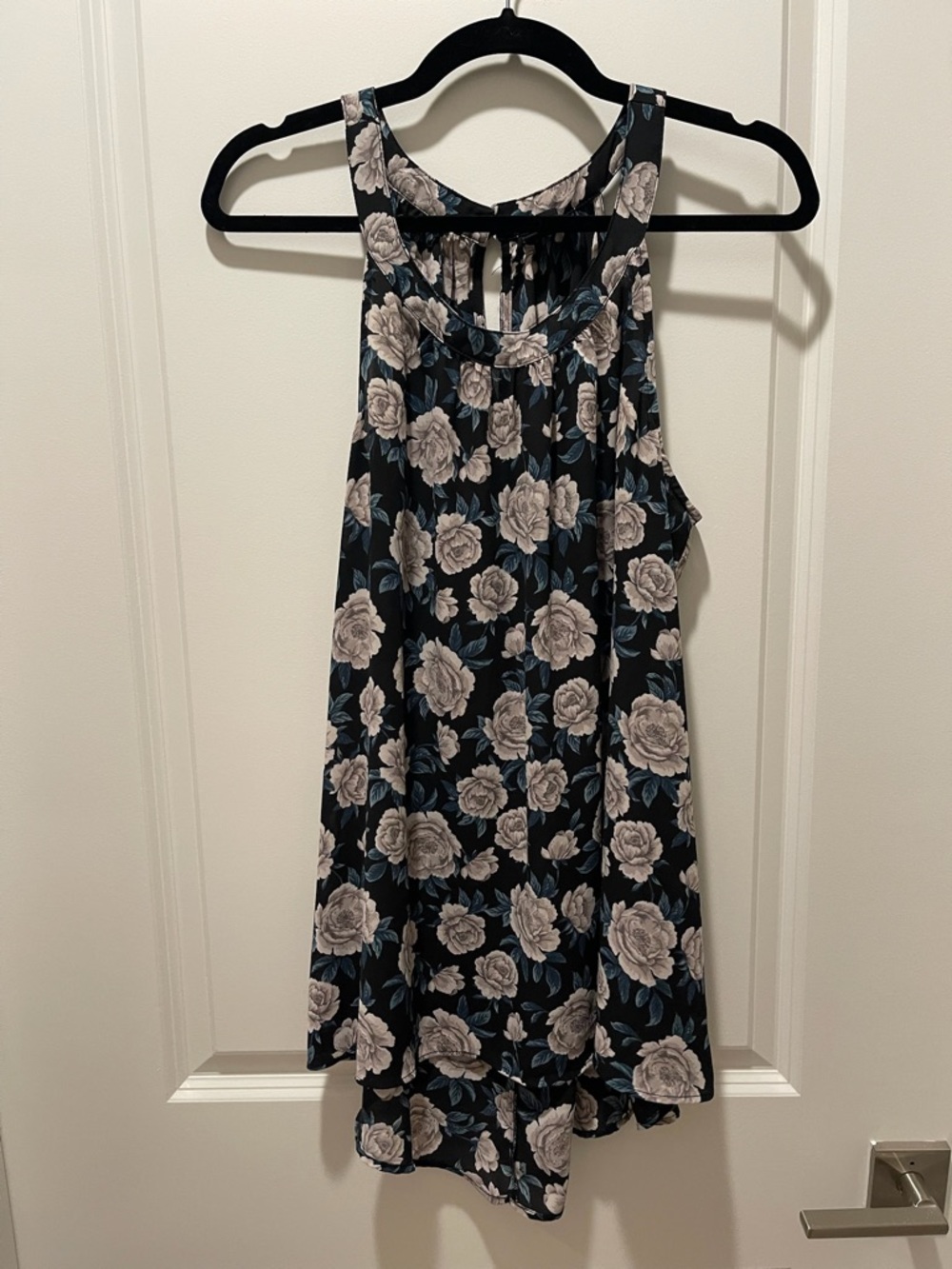 Torrid Black Floral Halter Top with Cream Roses and Blue Leaves (00)